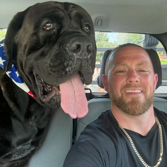 Meet your Posher, Ryan - Picture 1 of 1